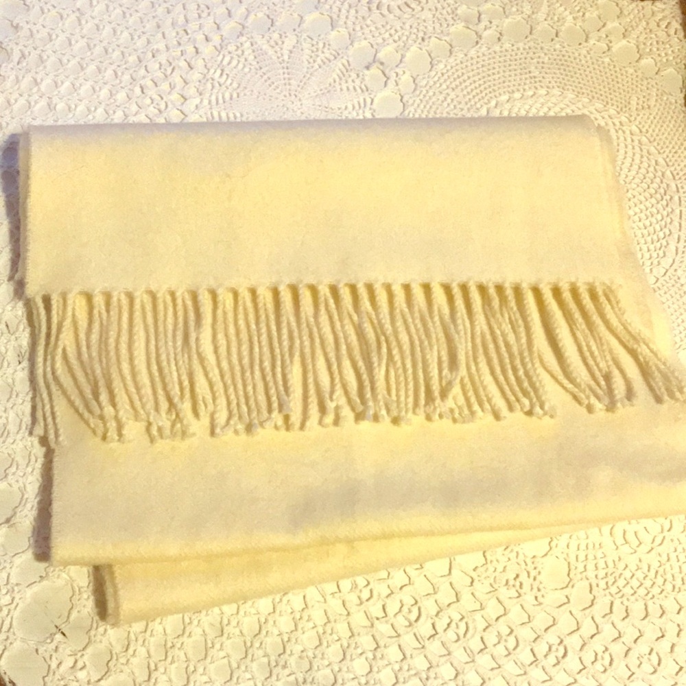 Off white Scarf